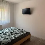 Kohl Wellness Apartman *