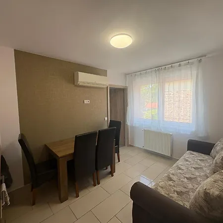 Apartamento Kohl Wellness Siófok