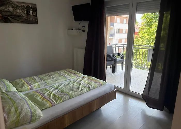 Kohl Wellness Apartament Siófok