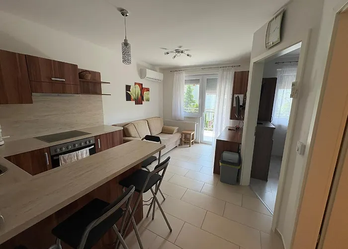 Kohl Wellness Apartament Siófok